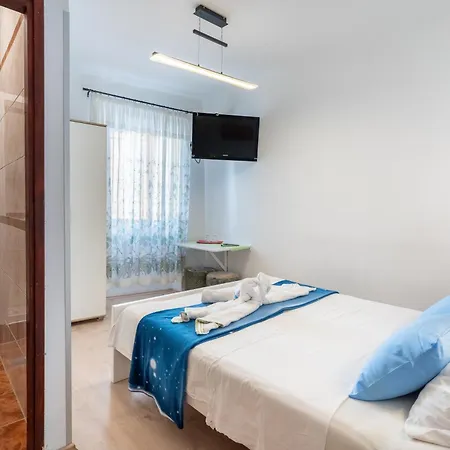 Romana Guest house