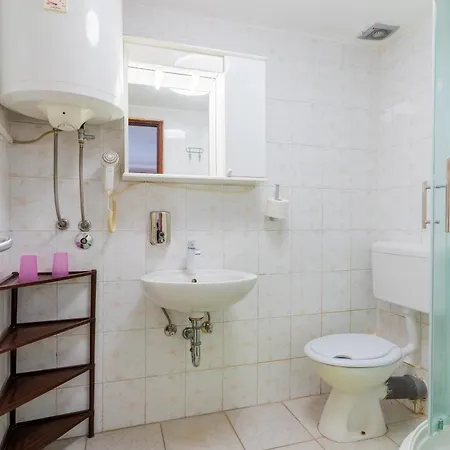 Romana Guest house