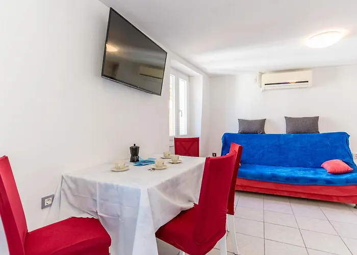 Romana 3* Cres